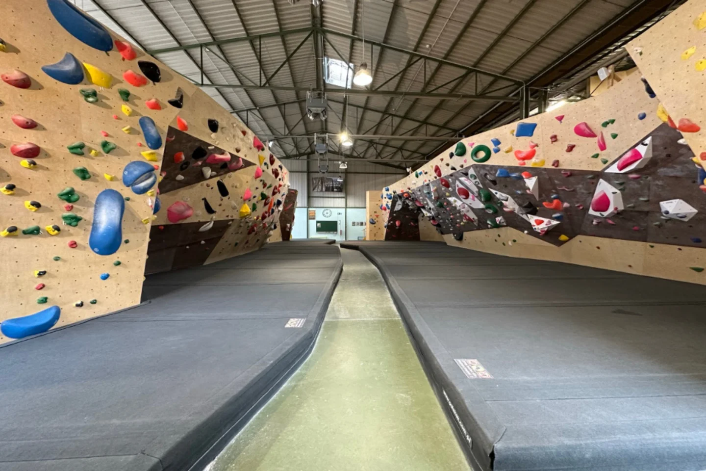 Vorschaubild von Boulderhalle Steil Karlsruhe