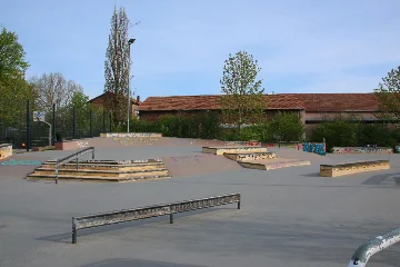 preview von Skaterpark im Otto-Dullenkopf-Park Karlsruhe