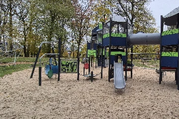 Preview Bild von Spielplatz im Kurpark Bad Rotenfels