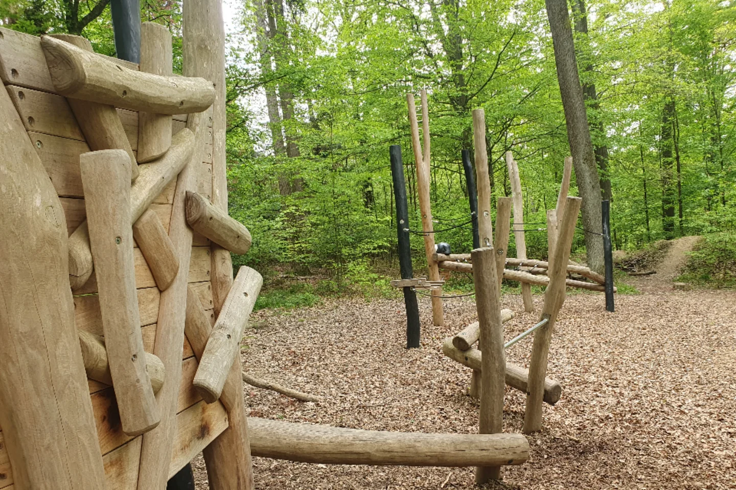 Vorschaubild von Waldlehrpfad WaldWelt Karlsruhe